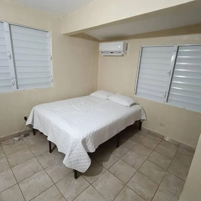 Casa Completa, Privada Con Piscina Villa Maunabo Holiday home